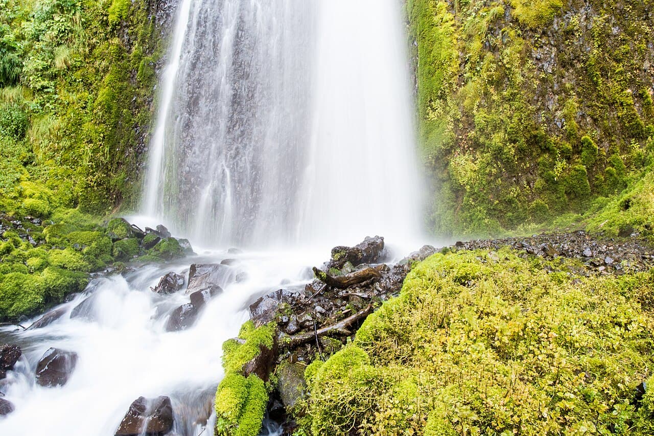 Wahkeena Falls