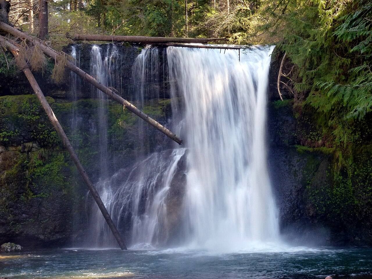 Upper North Falls